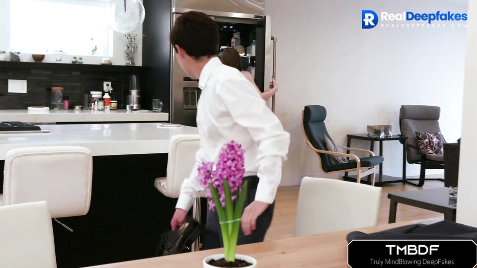 Anya Taylor-Joy seduced a guy (Celebrity porn)