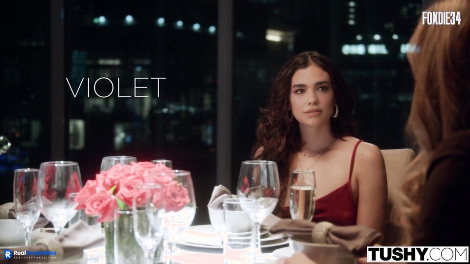 Sweet fuck after dinner in luxury restaurant - Dua Lipa face swap